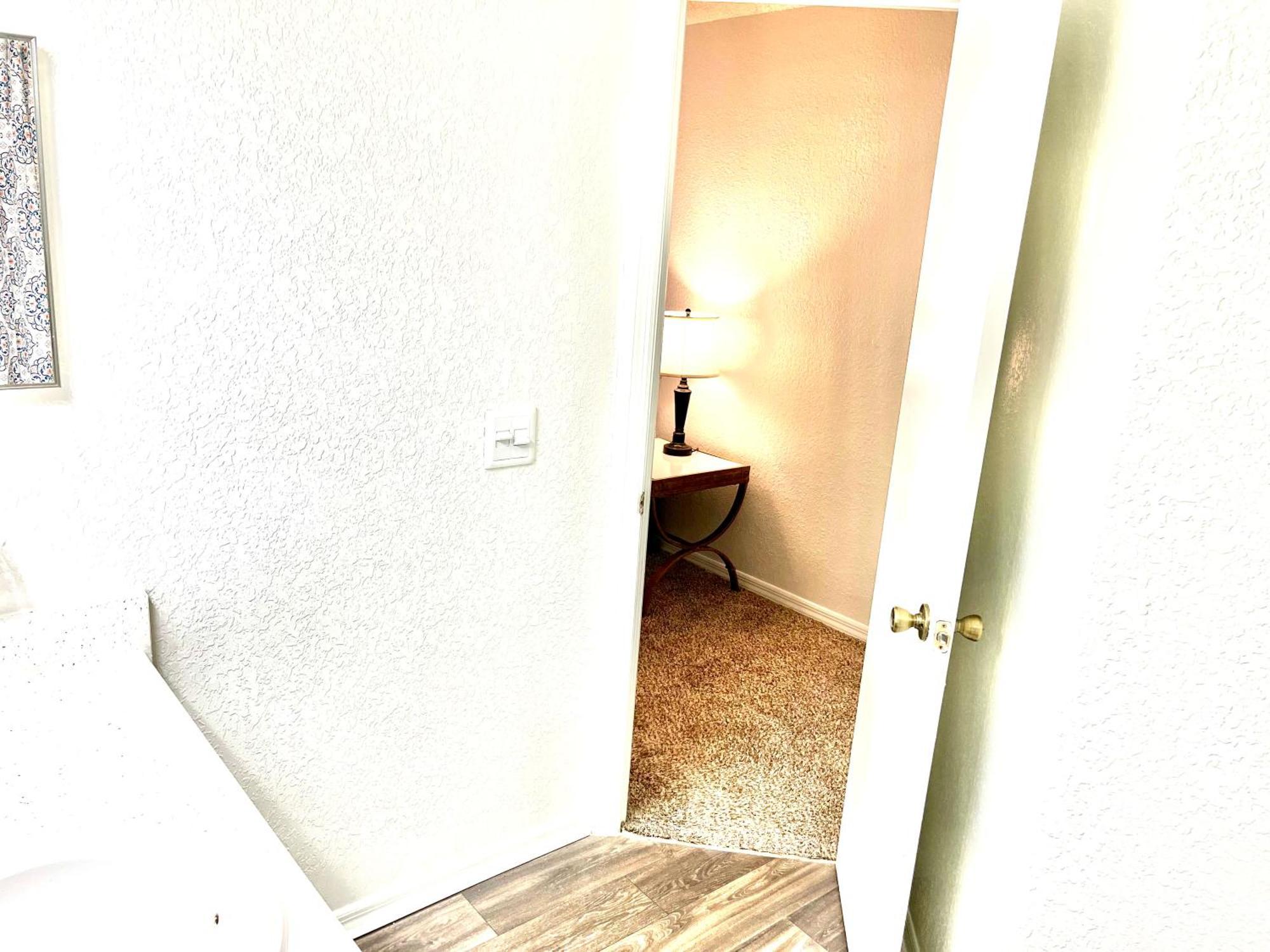 Daytona 2 Bed Apartment 10 Minutes To Beach With Balcony Port Orange Exteriör bild